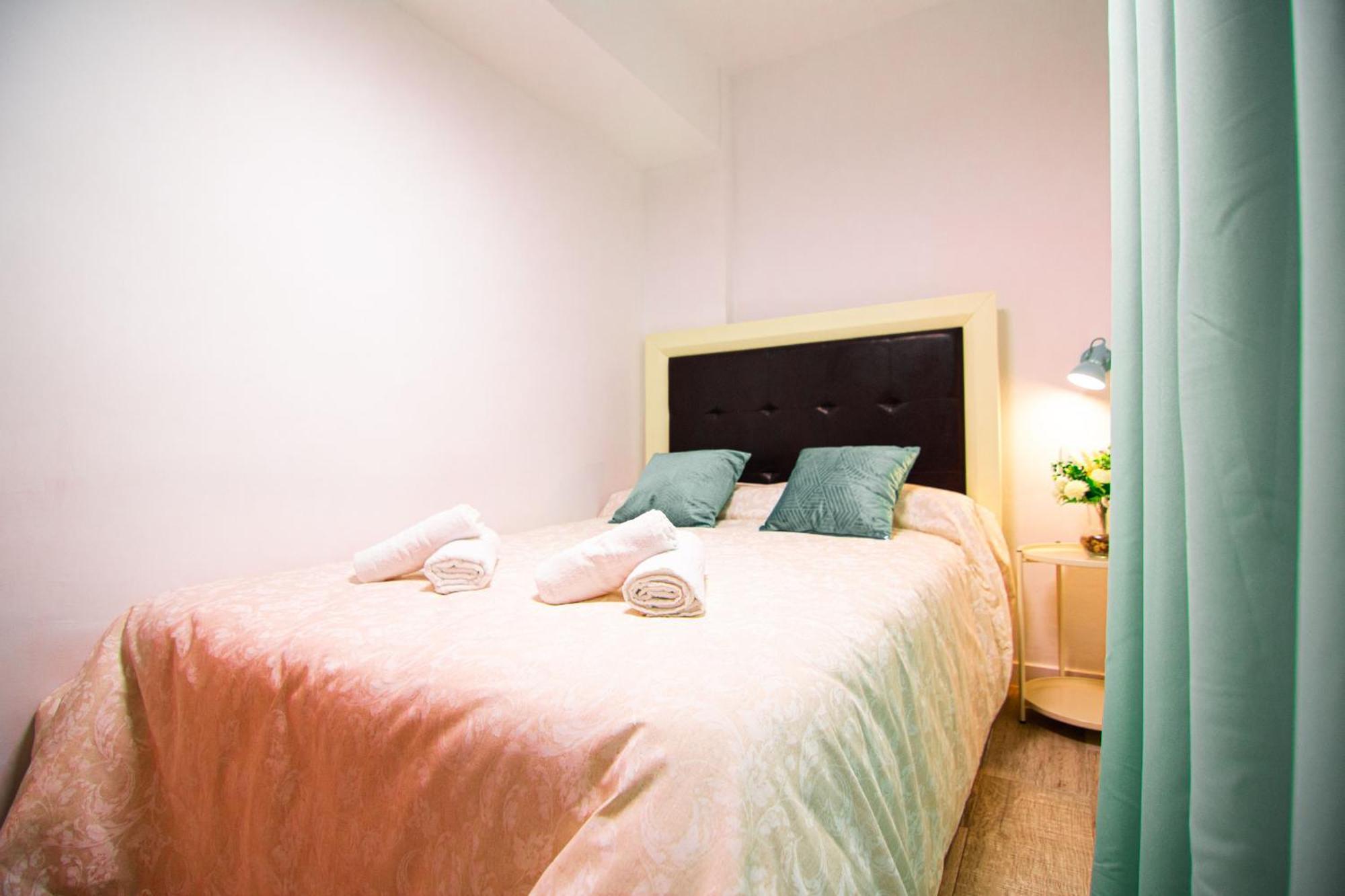 Apartamento Edomus Playa Y Sol Boutique Sevilla Exterior foto